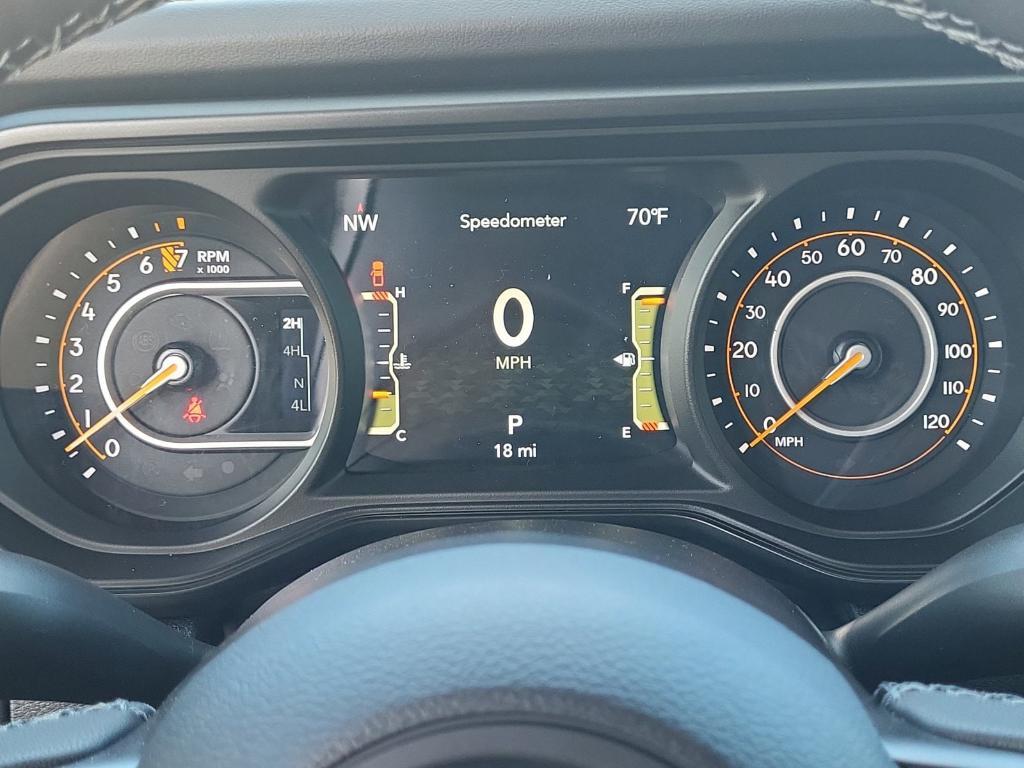 new 2025 Jeep Gladiator car, priced at $50,101