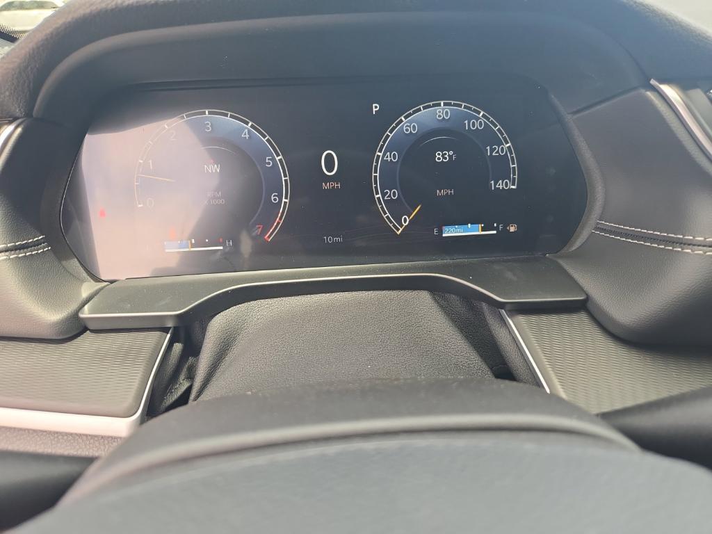 new 2025 Jeep Grand Cherokee car, priced at $34,682