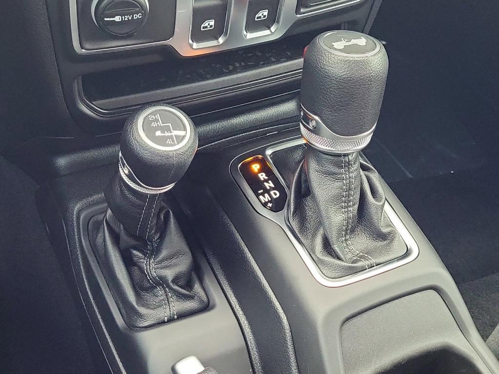 new 2025 Jeep Wrangler car, priced at $39,246