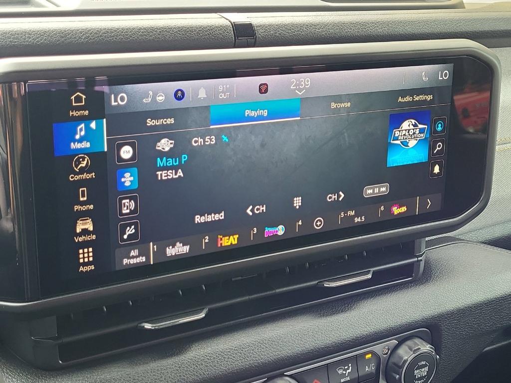 new 2025 Jeep Wrangler car, priced at $39,246