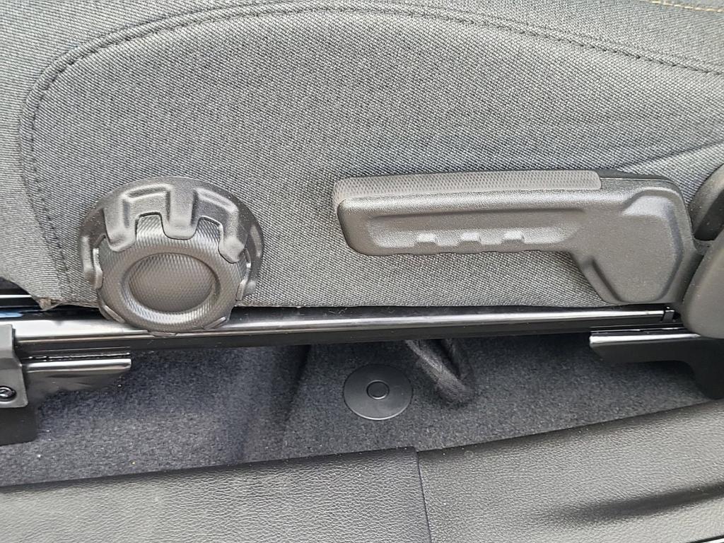 new 2025 Jeep Wrangler car, priced at $39,246