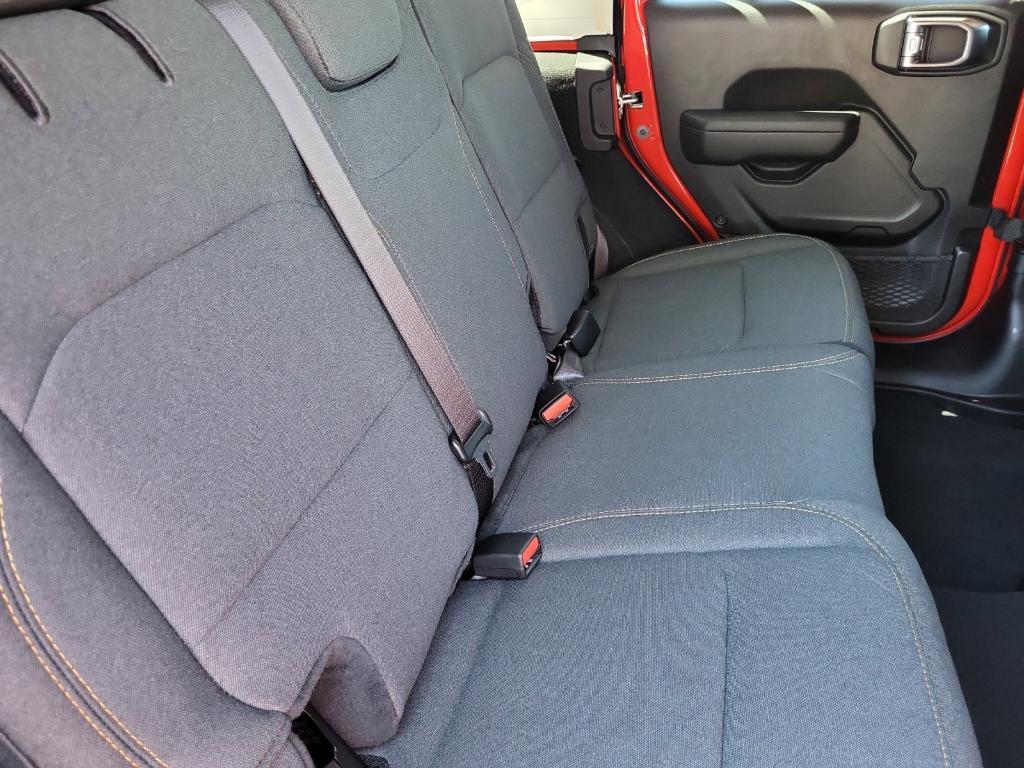 new 2025 Jeep Wrangler car, priced at $45,166