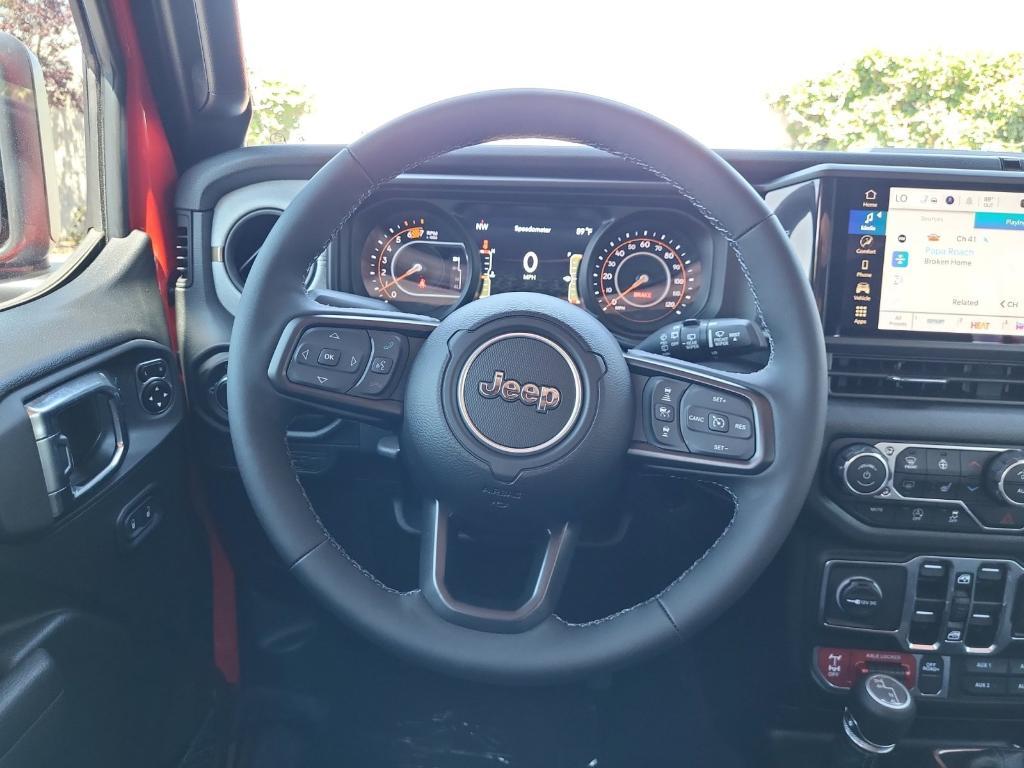 new 2025 Jeep Wrangler car, priced at $45,166
