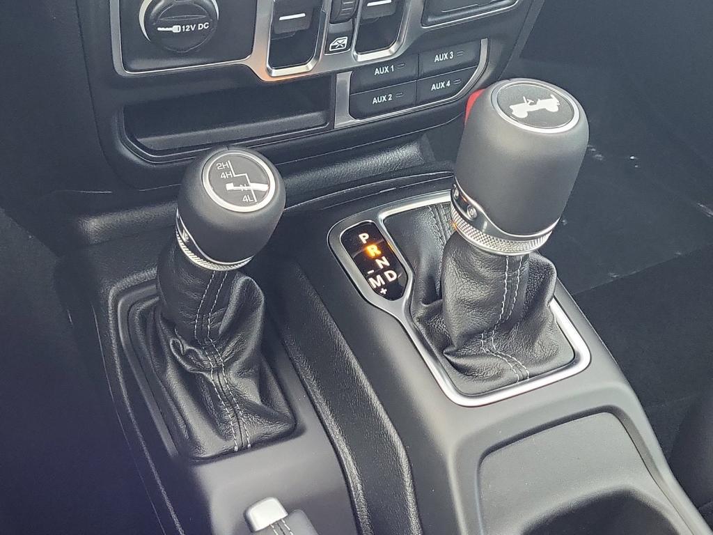 new 2025 Jeep Wrangler car, priced at $55,006