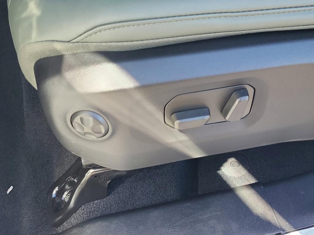 new 2025 Jeep Gladiator car, priced at $53,496