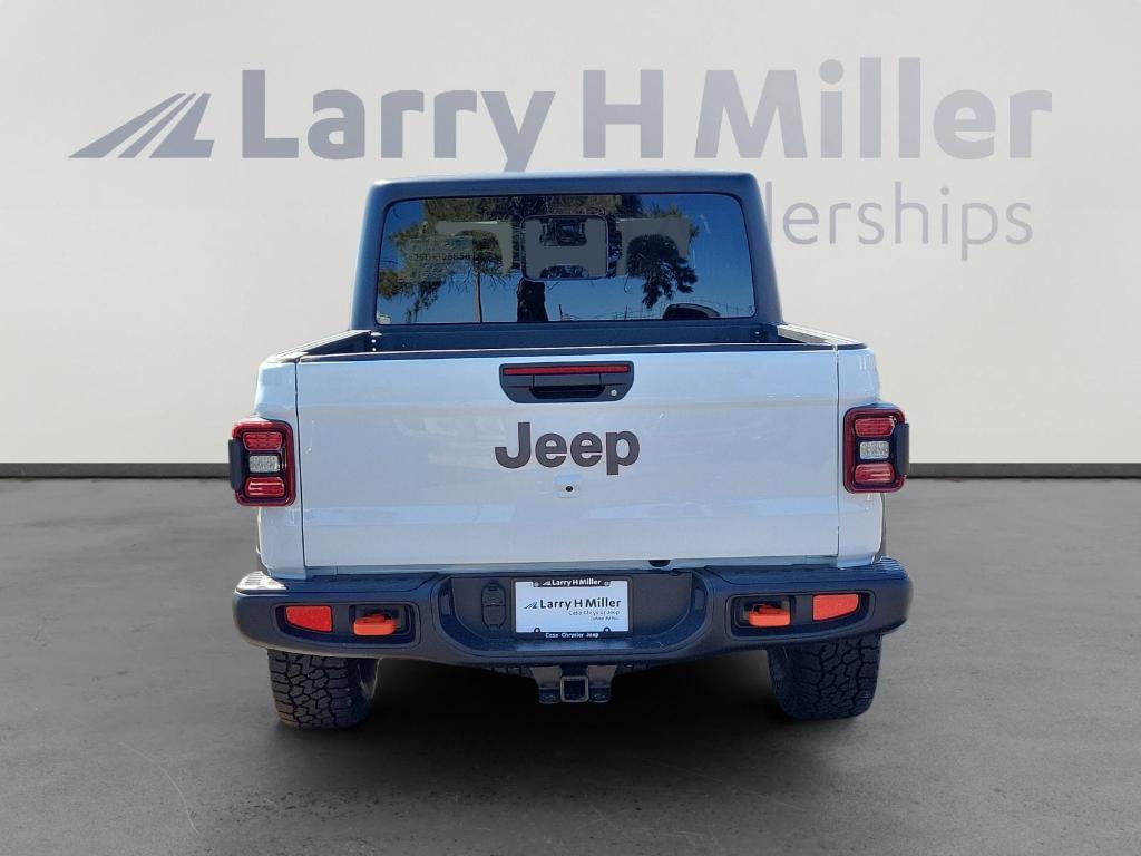 new 2025 Jeep Gladiator car, priced at $53,496