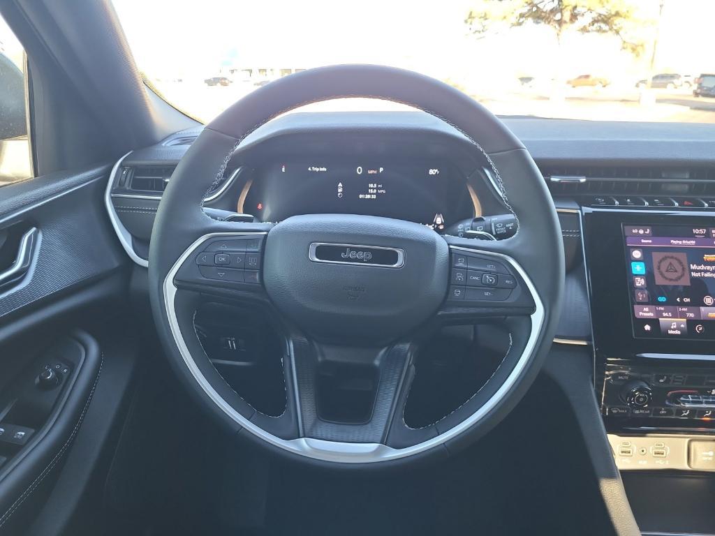 new 2025 Jeep Grand Cherokee L car, priced at $41,294
