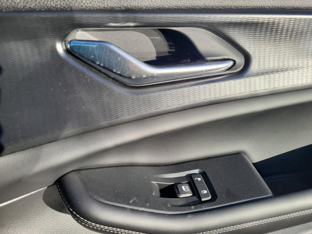 new 2025 Jeep Grand Cherokee L car, priced at $43,044