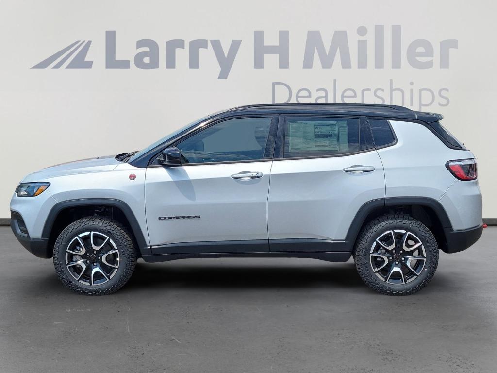 new 2025 Jeep Compass car, priced at $39,131