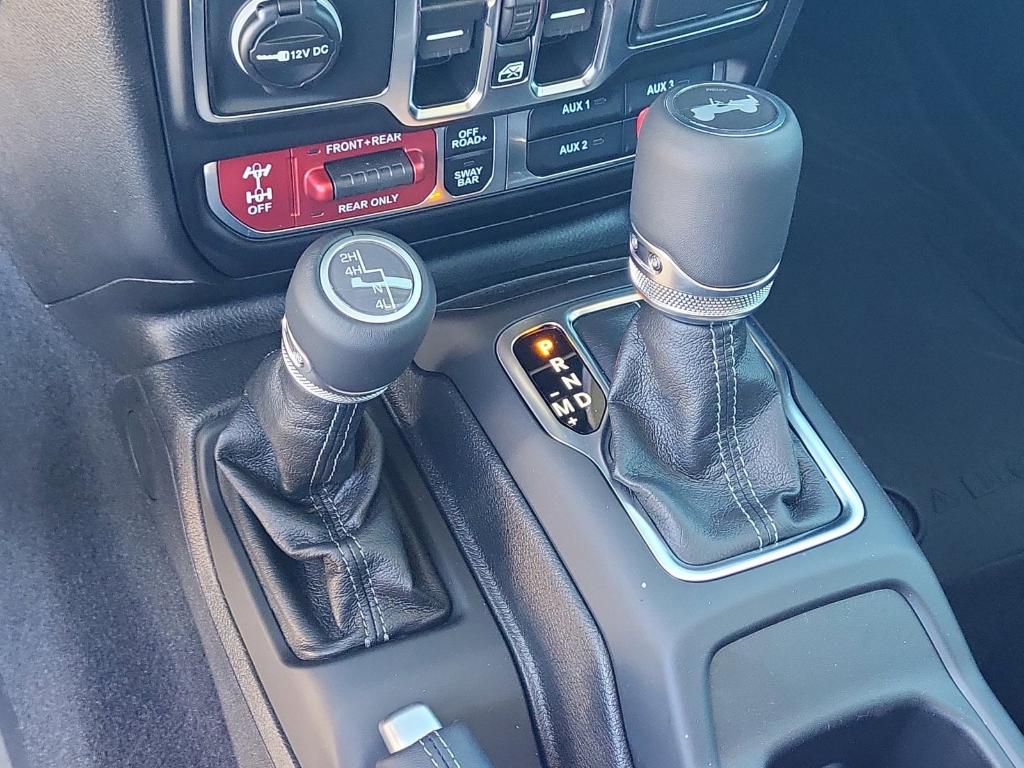 new 2025 Jeep Wrangler car, priced at $57,696