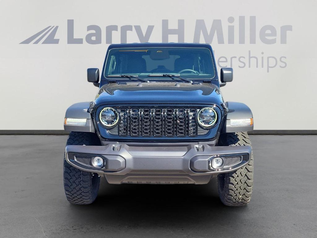 new 2025 Jeep Wrangler car, priced at $46,371