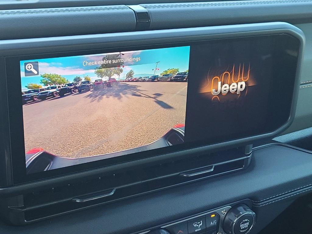 new 2025 Jeep Gladiator car, priced at $54,091