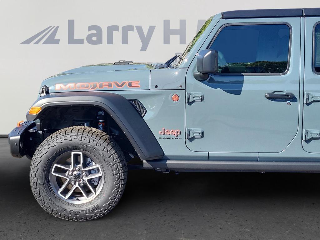 new 2025 Jeep Gladiator car, priced at $54,091