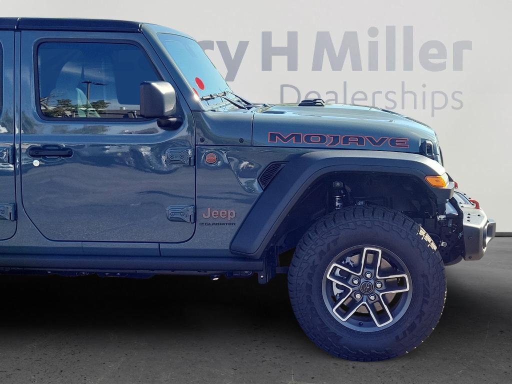 new 2025 Jeep Gladiator car, priced at $54,091