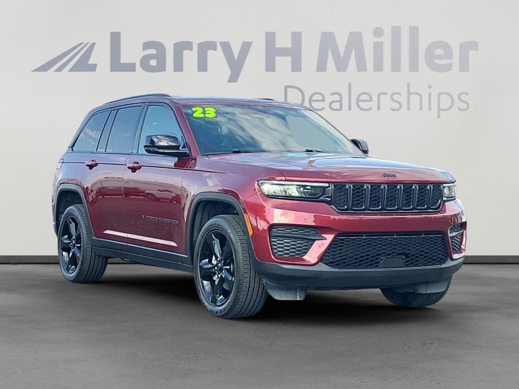 used 2023 Jeep Grand Cherokee car, priced at $32,987