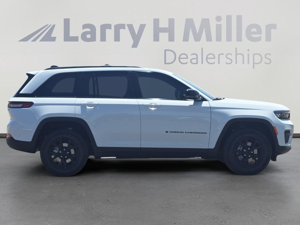 new 2025 Jeep Grand Cherokee car, priced at $41,406