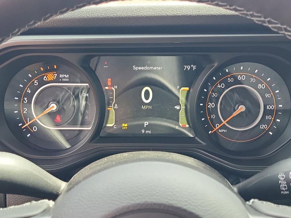 new 2025 Jeep Wrangler car, priced at $46,371