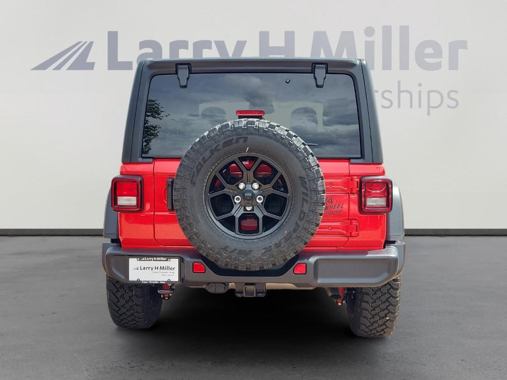 new 2025 Jeep Wrangler car, priced at $46,371