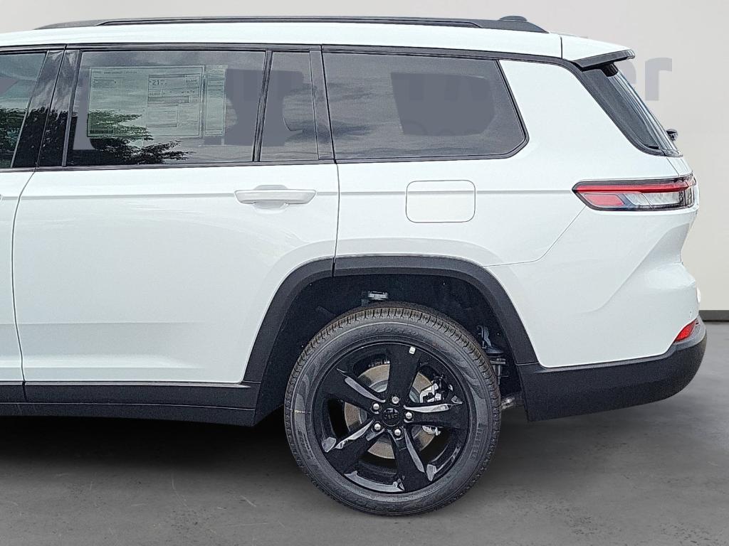 new 2025 Jeep Grand Cherokee L car, priced at $50,191