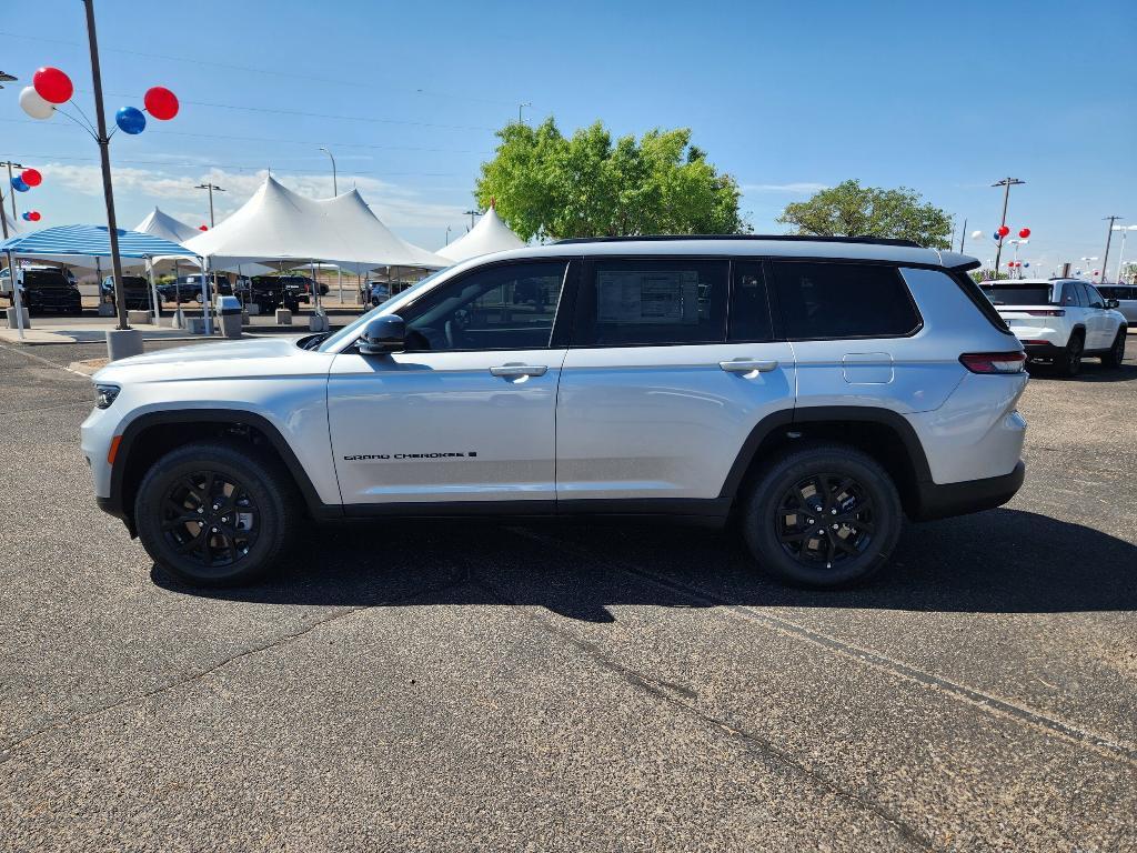new 2025 Jeep Grand Cherokee L car, priced at $42,368