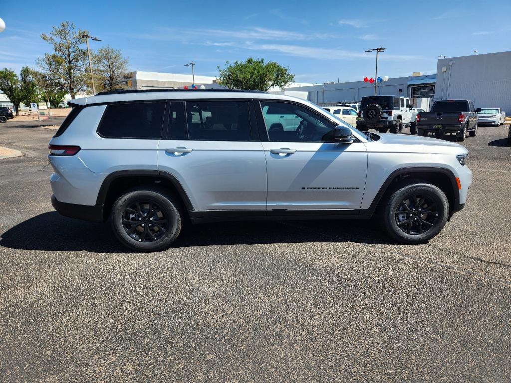 new 2025 Jeep Grand Cherokee L car, priced at $42,368