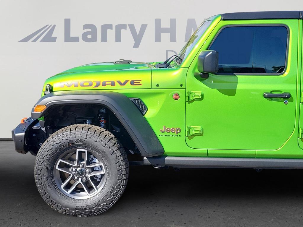 new 2025 Jeep Gladiator car, priced at $54,091