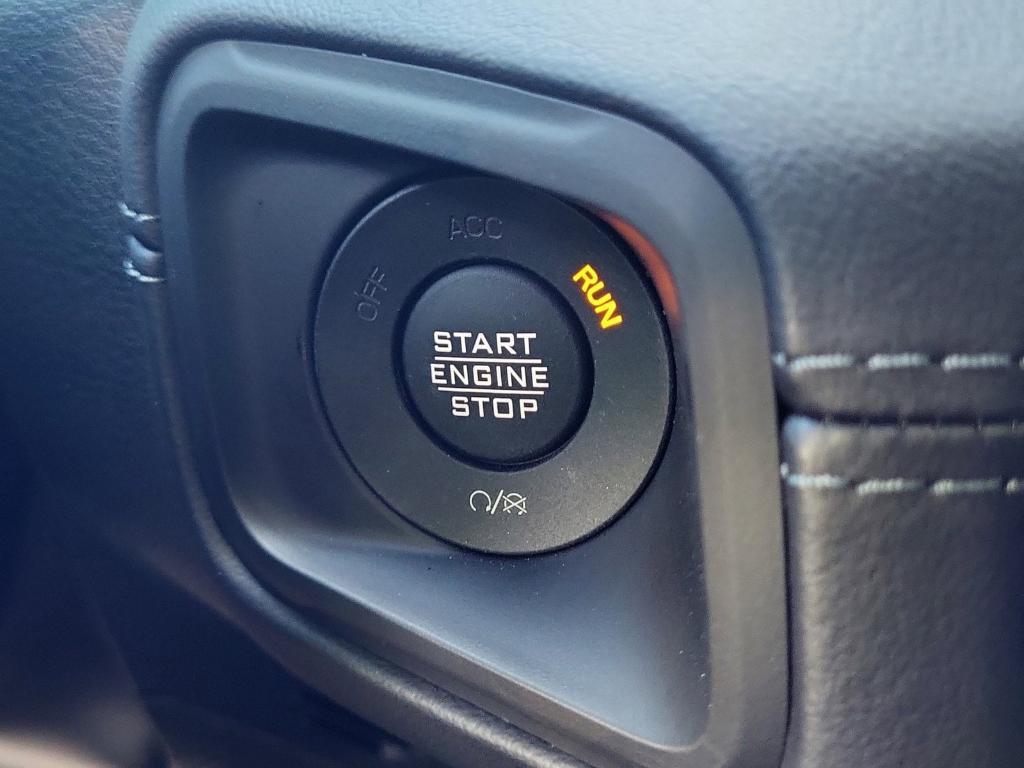 new 2025 Jeep Gladiator car, priced at $54,091