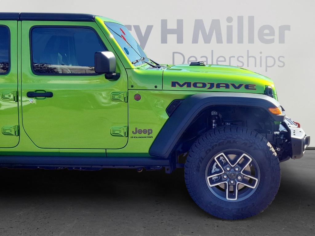 new 2025 Jeep Gladiator car, priced at $54,091