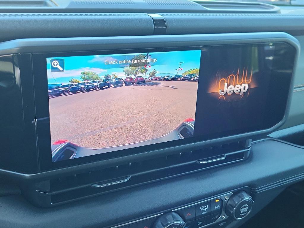 new 2025 Jeep Gladiator car, priced at $54,091