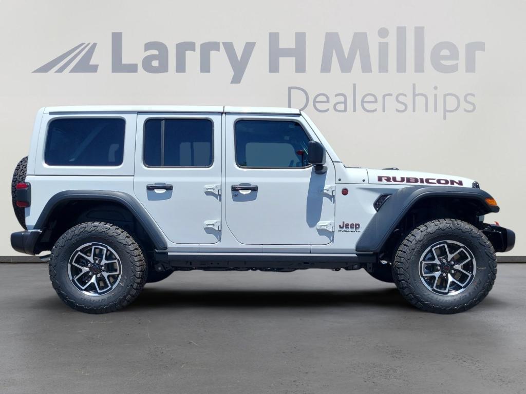 new 2025 Jeep Wrangler car, priced at $55,306