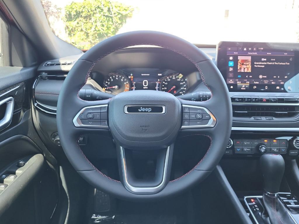 new 2025 Jeep Compass car, priced at $33,281