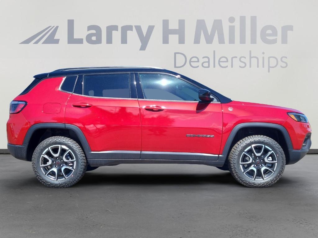 new 2025 Jeep Compass car, priced at $33,281