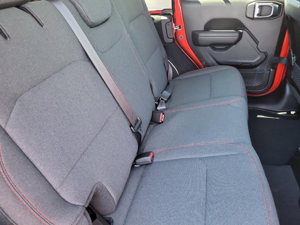 new 2025 Jeep Wrangler car, priced at $54,401