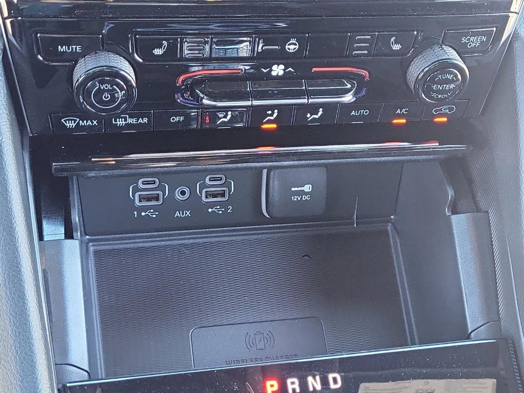 new 2025 Jeep Grand Cherokee car, priced at $42,696