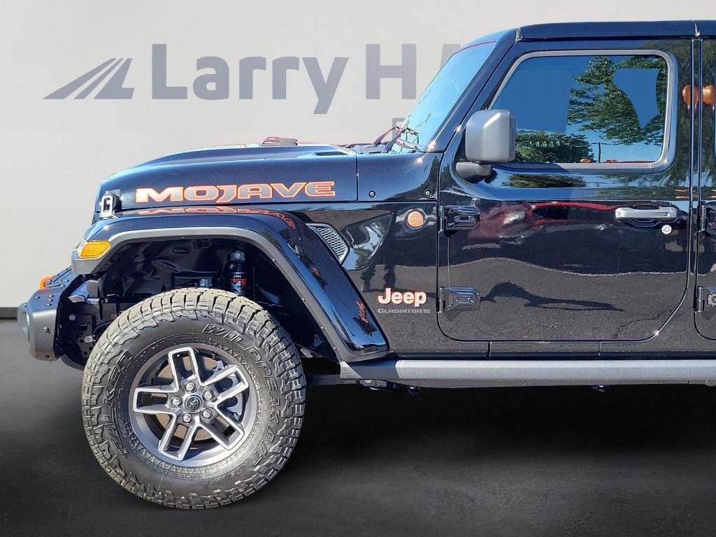new 2025 Jeep Gladiator car, priced at $57,211