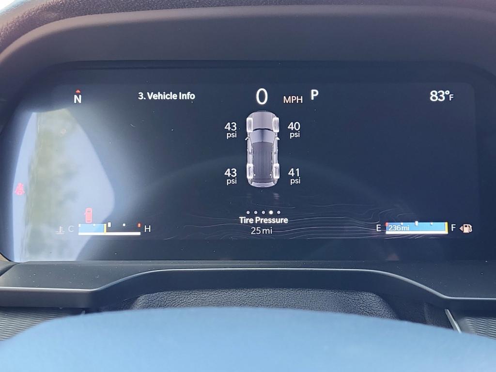 new 2025 Jeep Grand Cherokee car, priced at $42,696