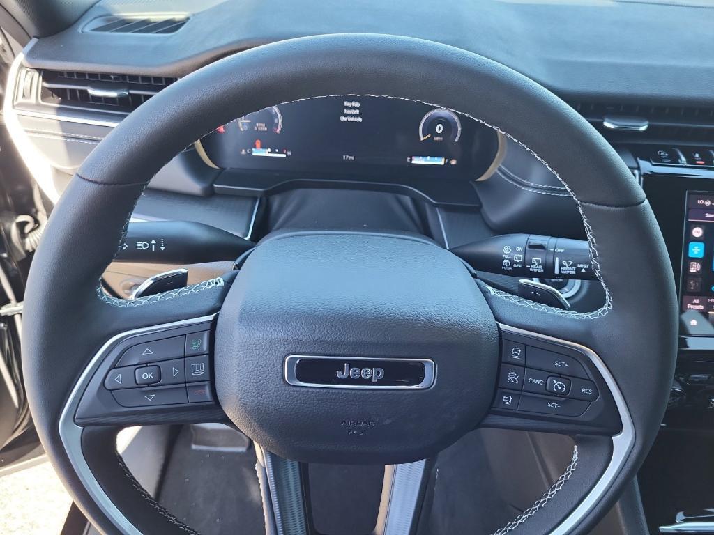 new 2025 Jeep Grand Cherokee L car, priced at $44,946