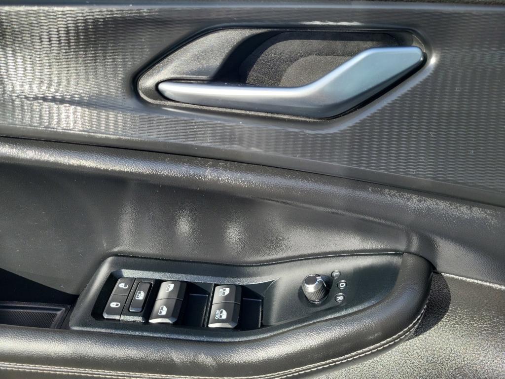used 2023 Jeep Grand Cherokee L car, priced at $31,287