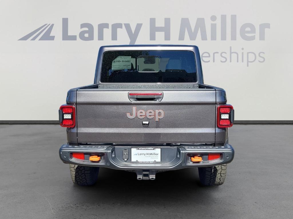 new 2025 Jeep Gladiator car, priced at $57,211