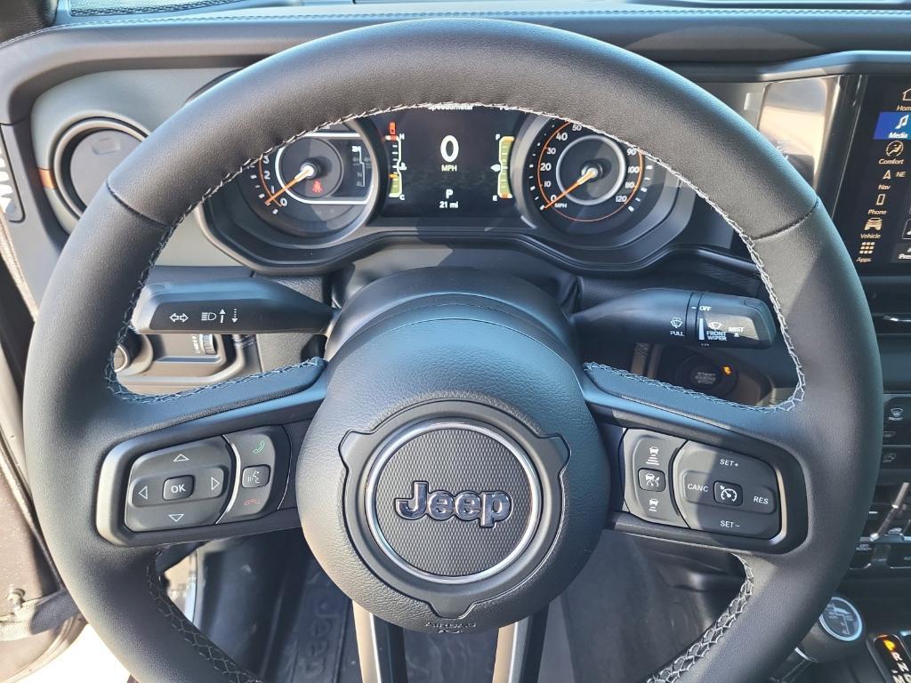 new 2025 Jeep Gladiator car, priced at $57,211