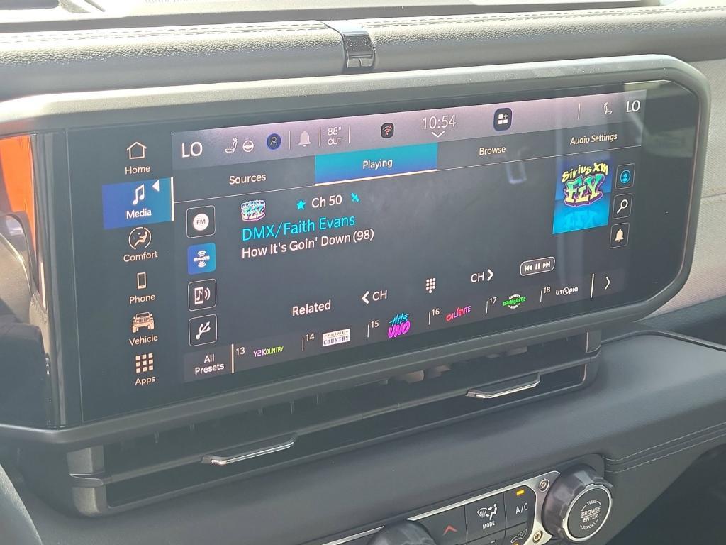 new 2025 Jeep Wrangler car, priced at $52,316