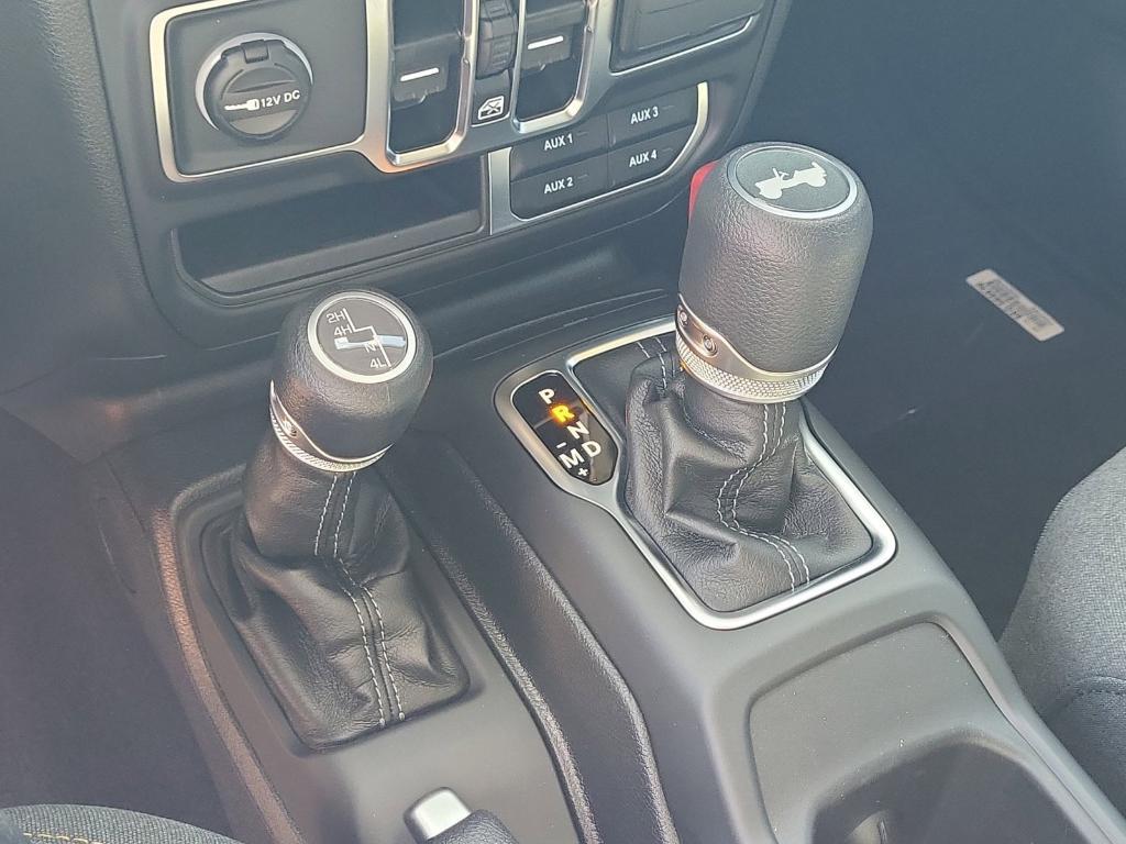 new 2025 Jeep Wrangler car, priced at $52,316