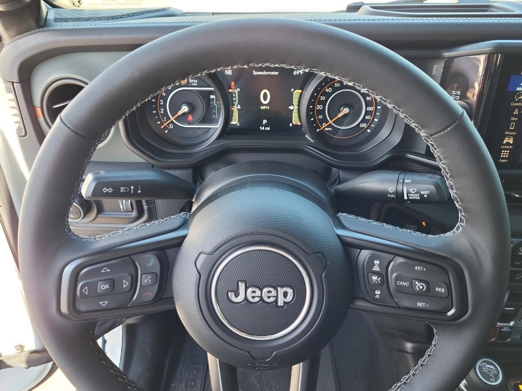 new 2025 Jeep Gladiator car, priced at $58,701