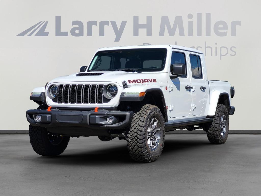 new 2025 Jeep Gladiator car, priced at $58,701