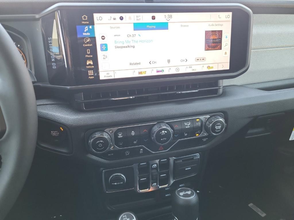 new 2025 Jeep Wrangler car, priced at $43,836