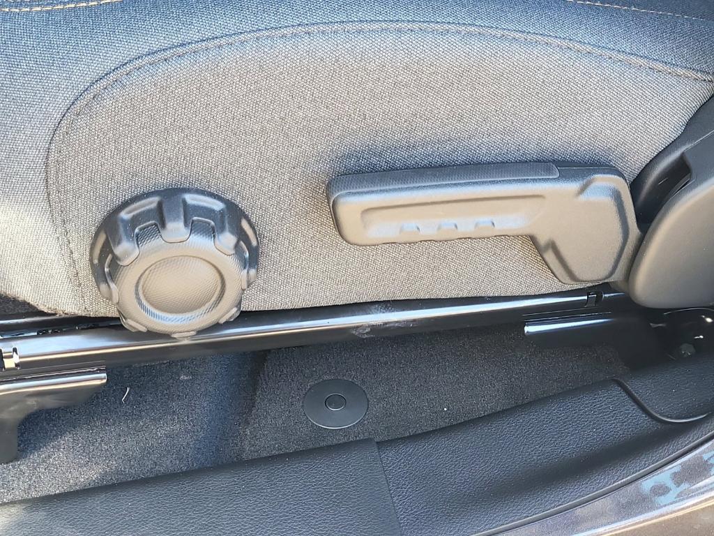 new 2025 Jeep Wrangler car, priced at $45,836