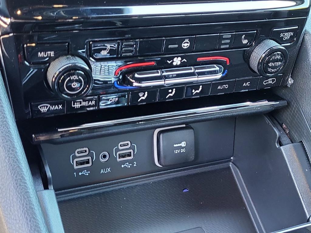 new 2025 Jeep Grand Cherokee car, priced at $43,196