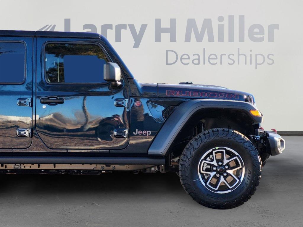 new 2025 Jeep Wrangler car, priced at $57,178