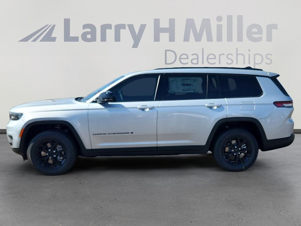 new 2025 Jeep Grand Cherokee L car, priced at $42,863