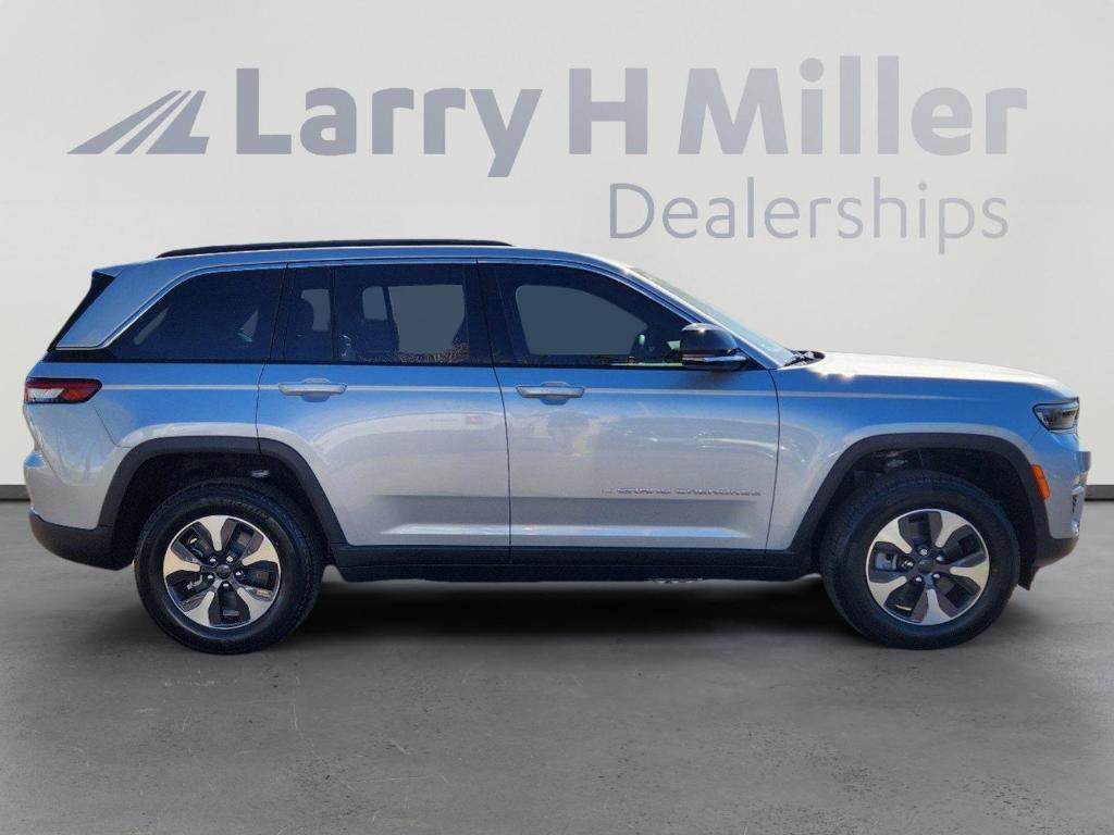 new 2024 Jeep Grand Cherokee 4xe car, priced at $54,689